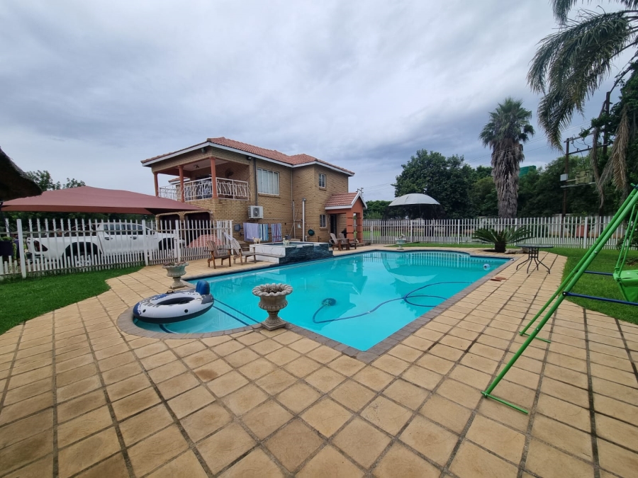 Commercial Property for Sale in Waterkloof A H North West